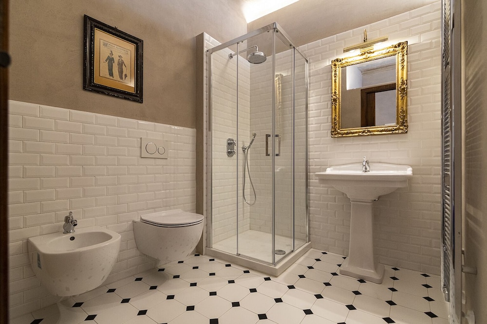 Palazzo Fauzone Relais 48/50