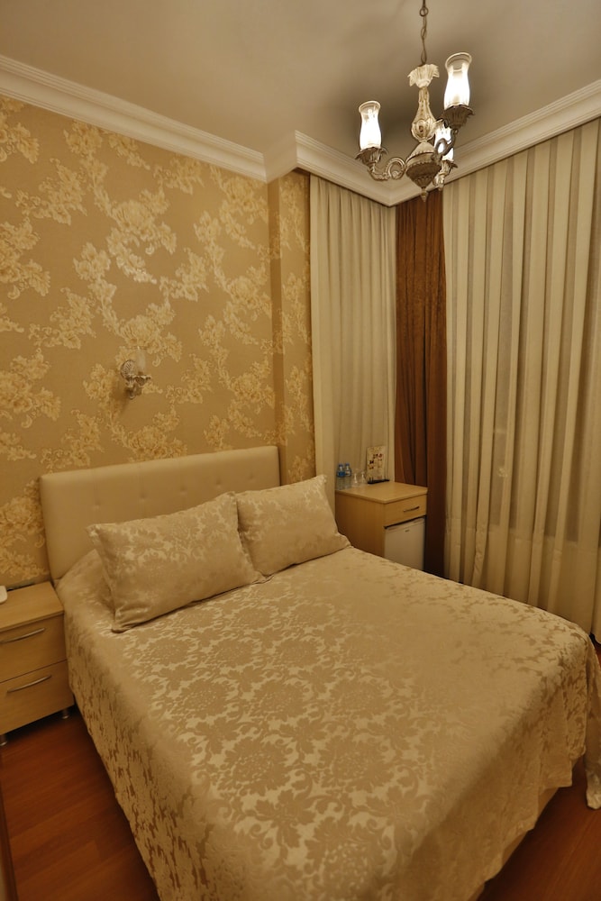 Mimoza Butik Otel Buyukada 10/31