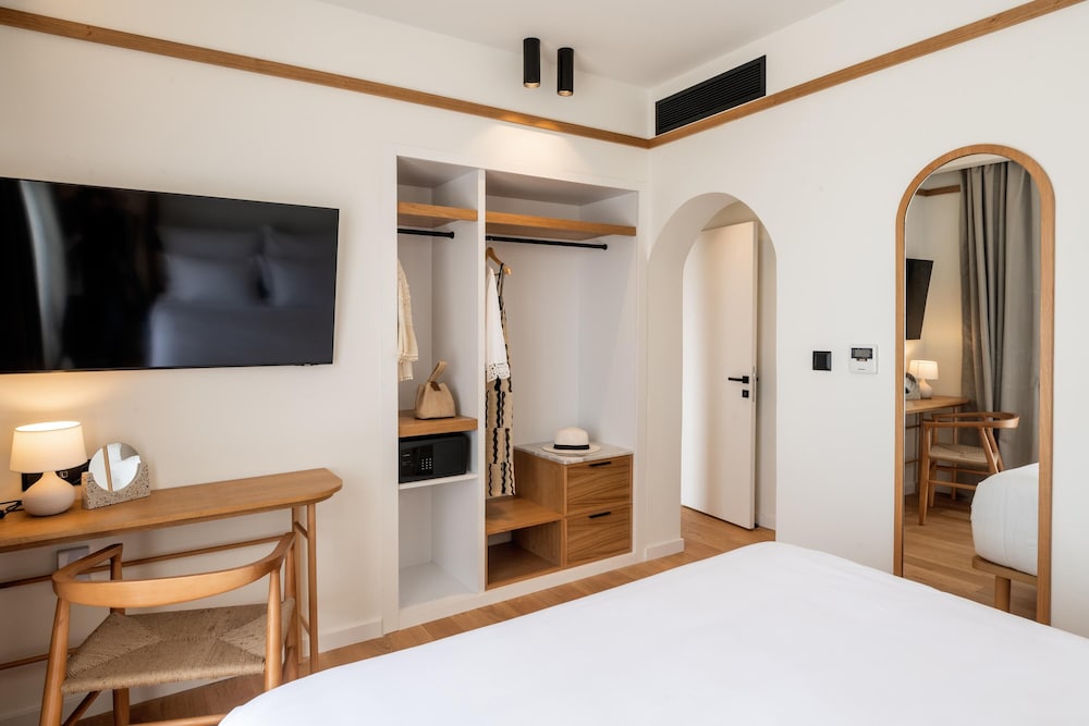 Brown Beach Evia Island A Member of Brown Hotels 27/65
