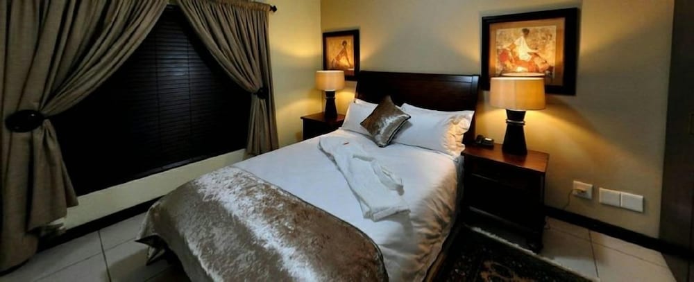 Eco Park Lodge 14/45