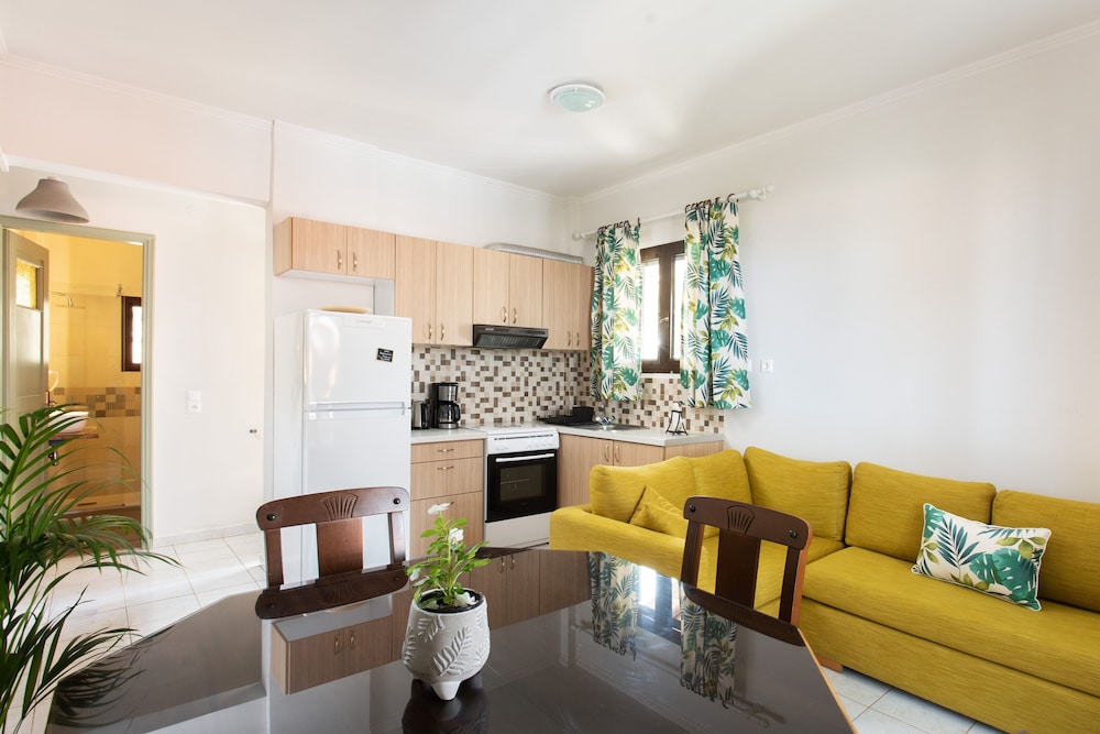 Monemvasia Green Apartments 44/60