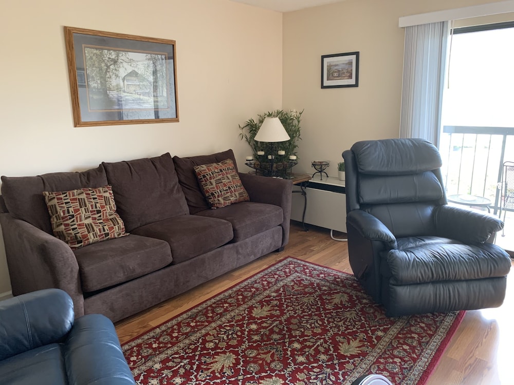 Olde Gatlinburg Rentals 33/50