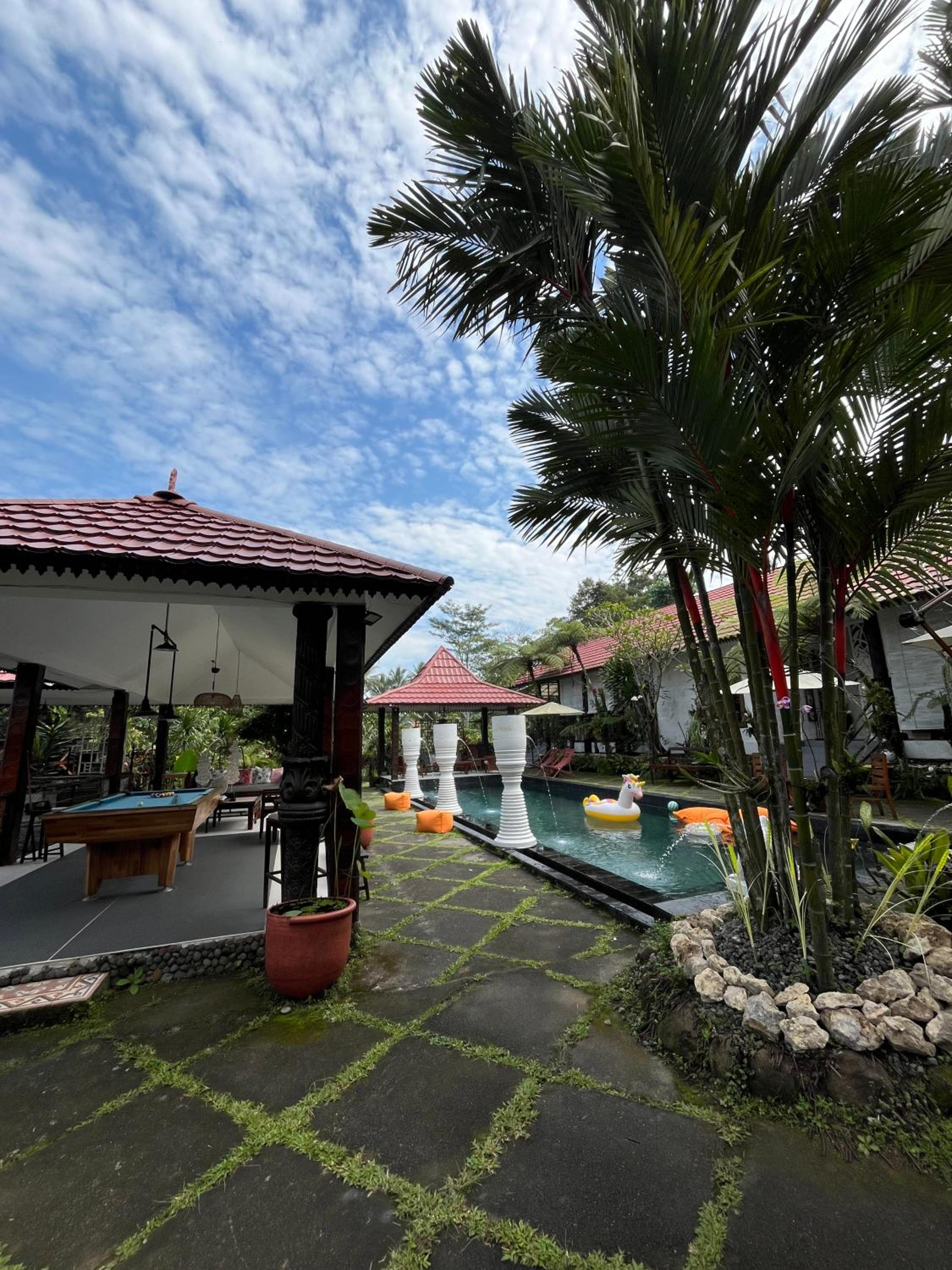 Villa Padi Yogyakarta 38/50