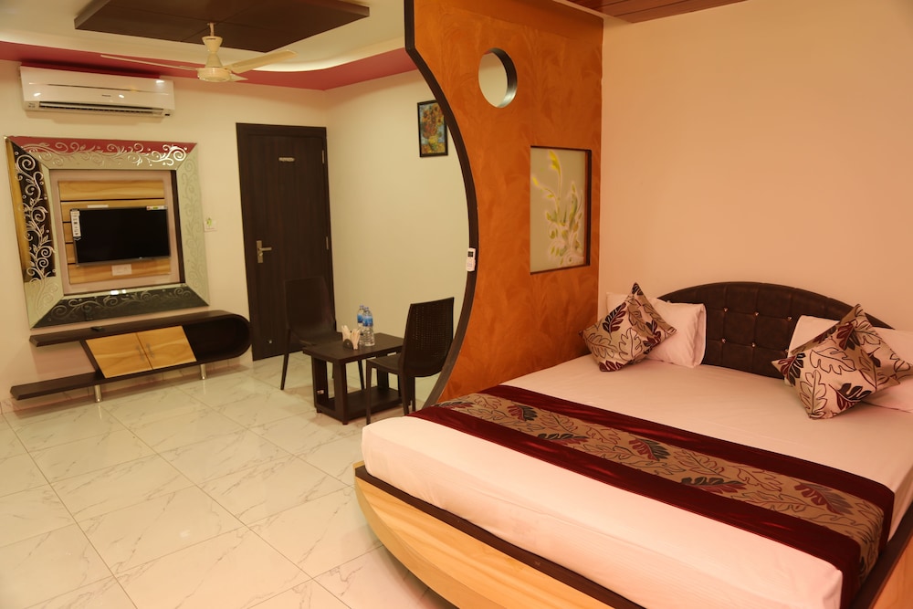 Shri Ram Residency 16/38