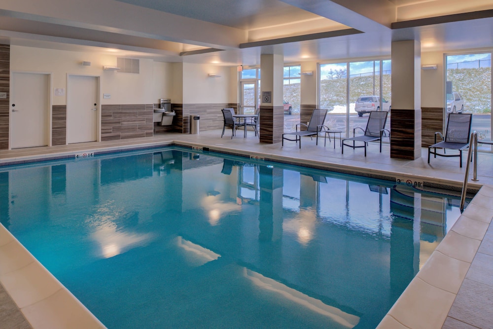 Fairfield Inn And Suites By Marriott Staunton 1/18