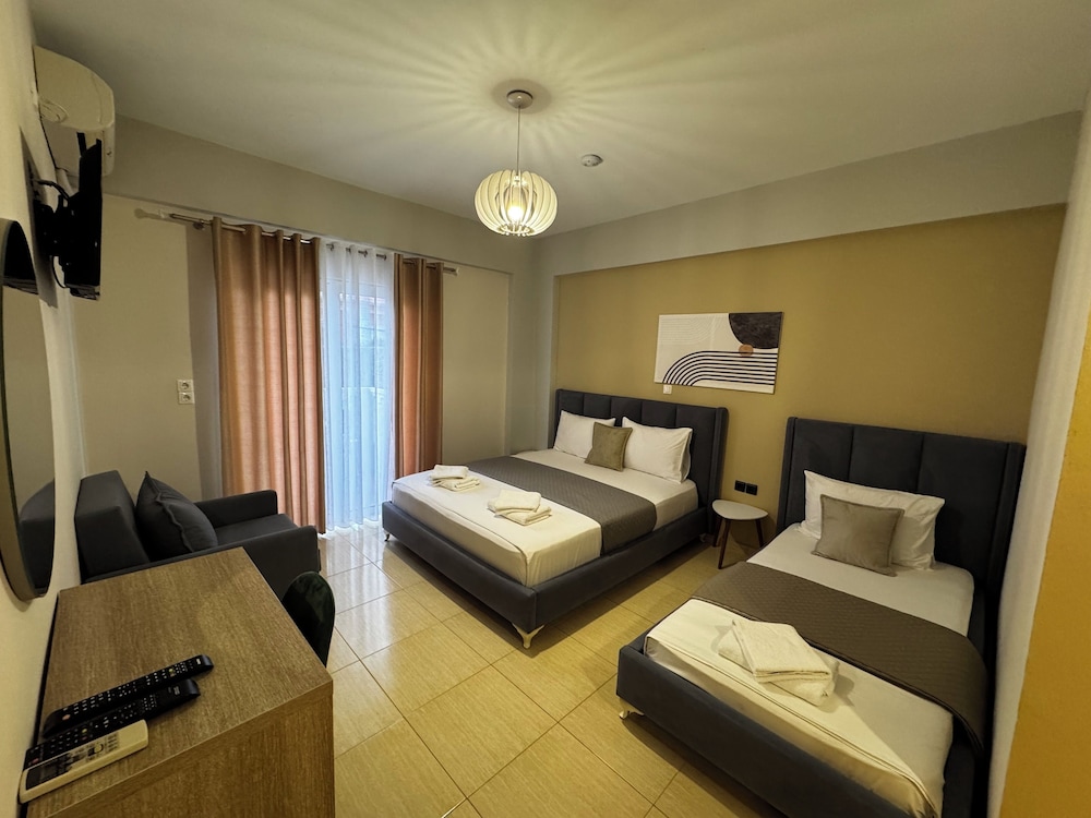 HOTEL DRILONI 11/51