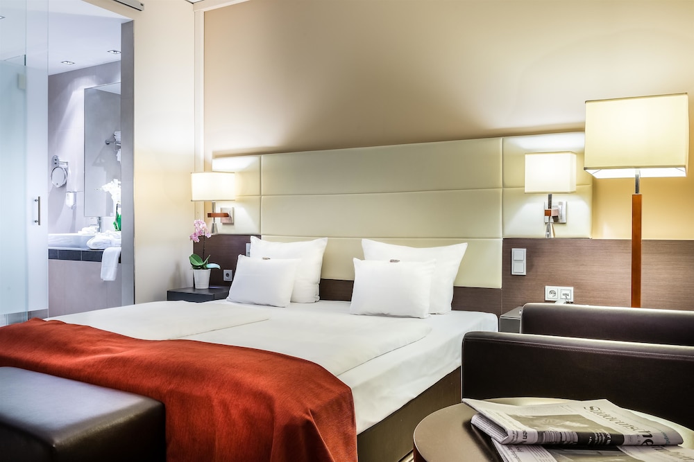 Novina Hotel Regensburg 12/66