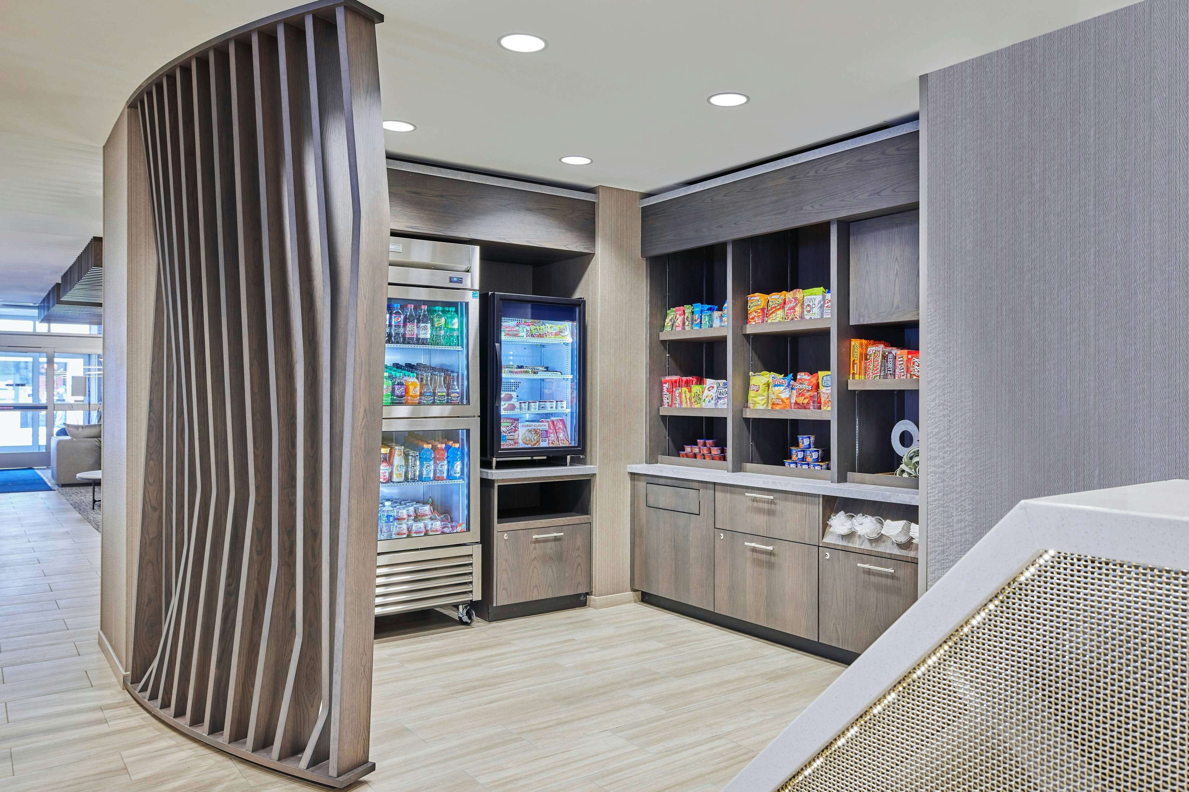 SpringHill Suites by Marriott Chicago Chinatown 8/9