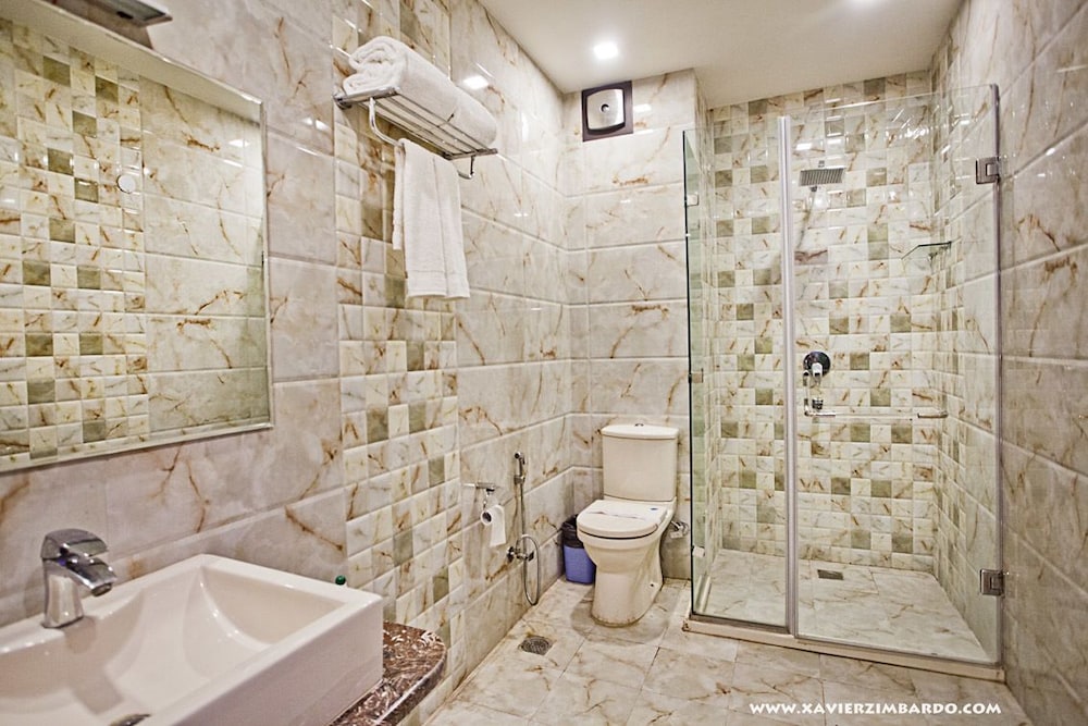 Hotel Krishnam 48/50