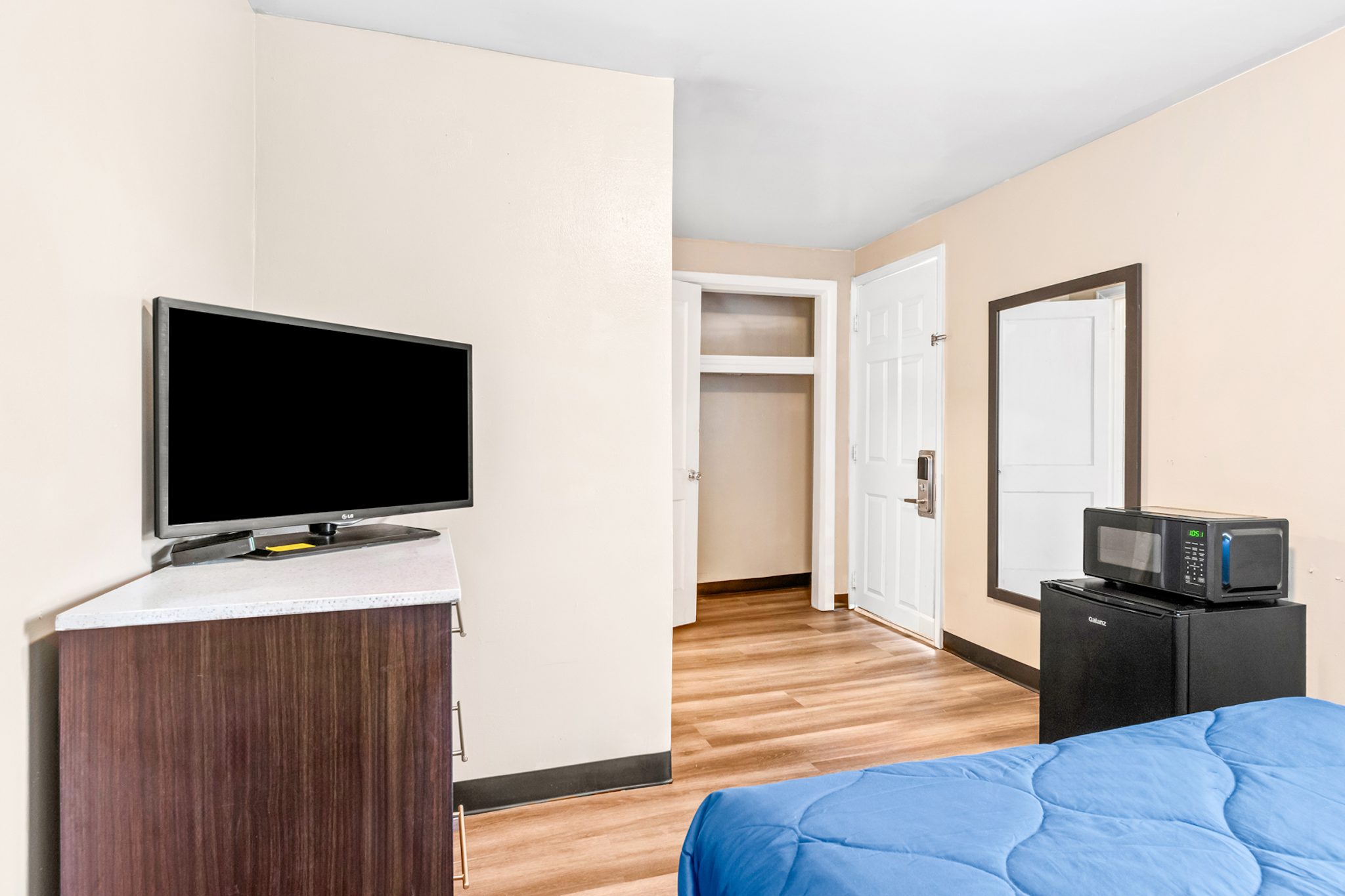 Scottish Inns Middletown 13/23