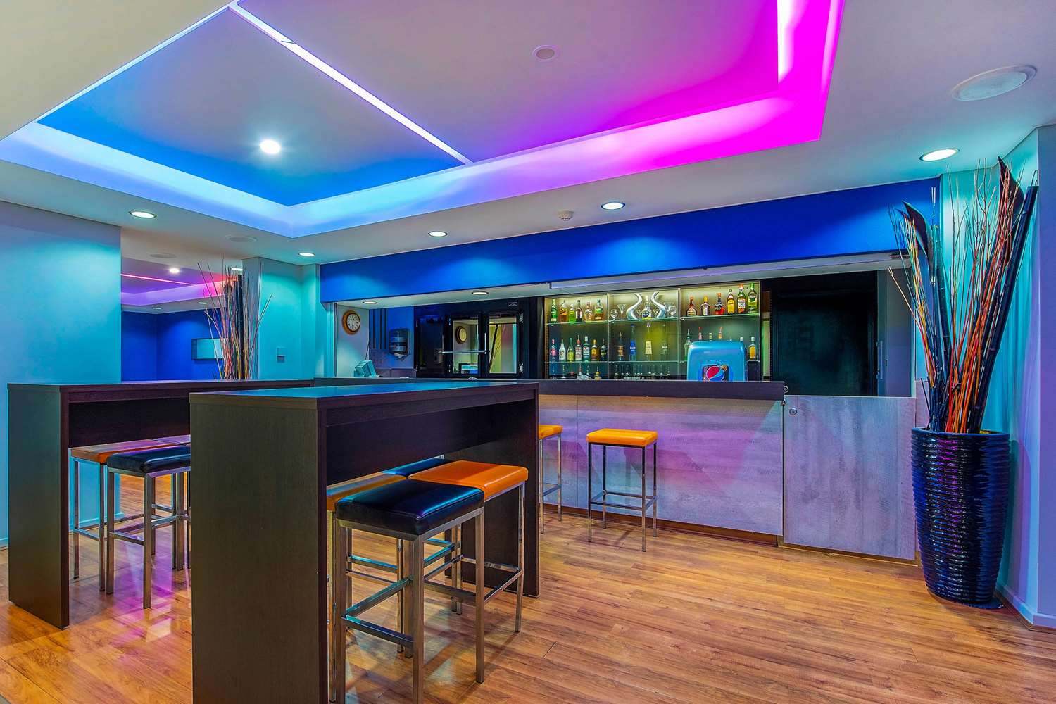 Quality Hotel Ambassador Perth Au 5/8