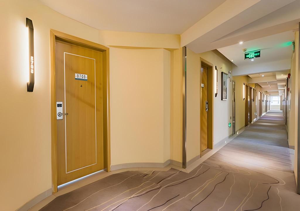 City Comfort Inn (Guangzhou Dashi Metro Station) 34/55