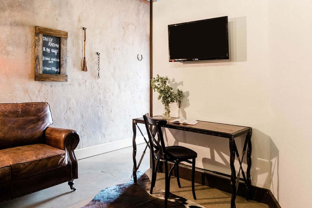 Saltbush Retreat 40/70