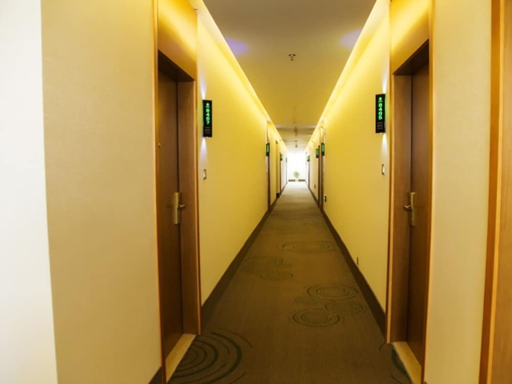 Greentree Inn Yancheng Dongtai Shiyan Town Express Hotel 29/48