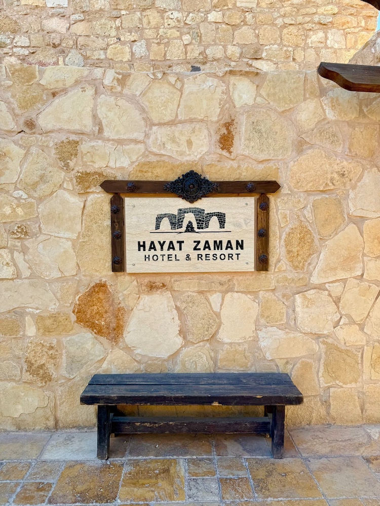 Taybet Zaman Hotel And Resort 10/71