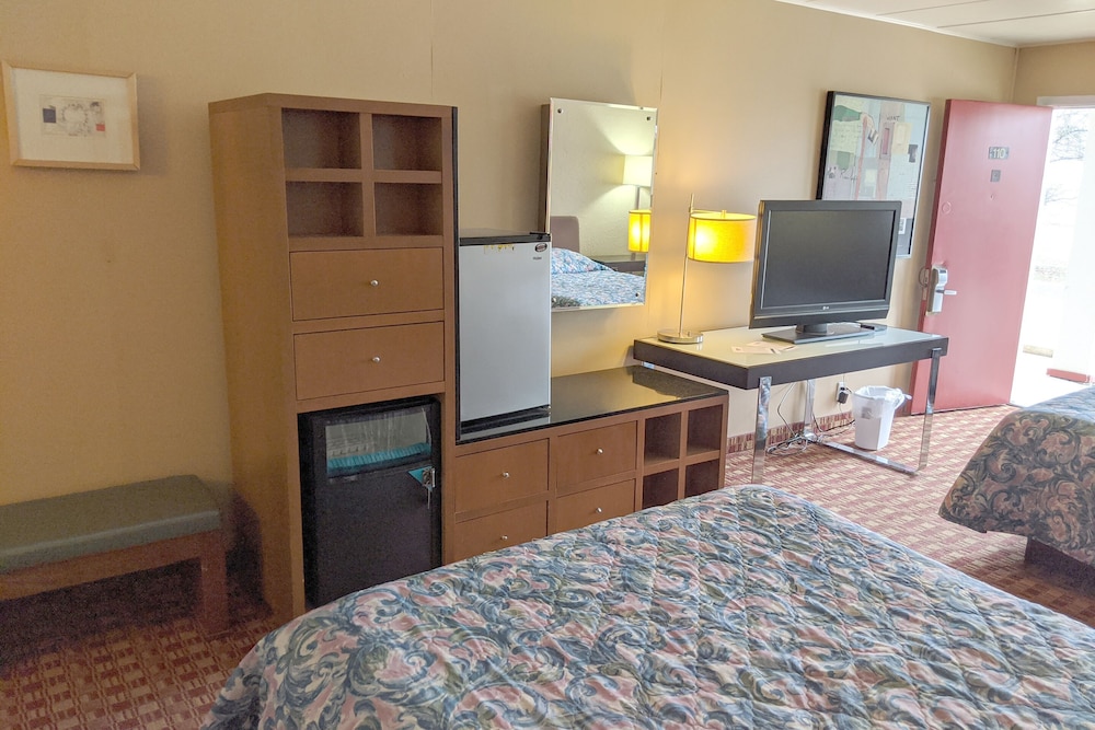 Americas Best Value Inn Vandalia 5/35