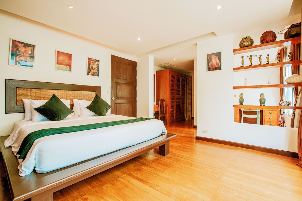 Baan Khao Hua Jook Villas Apts 12/50