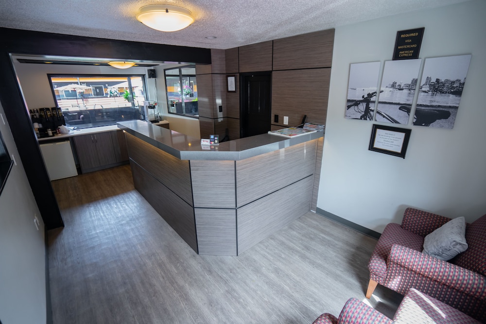 The New 401 Inn 7/50