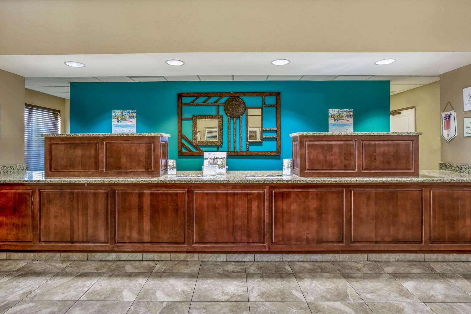 La Quinta Inn & Suites by Wyndham PCB Pier Park area 8/42