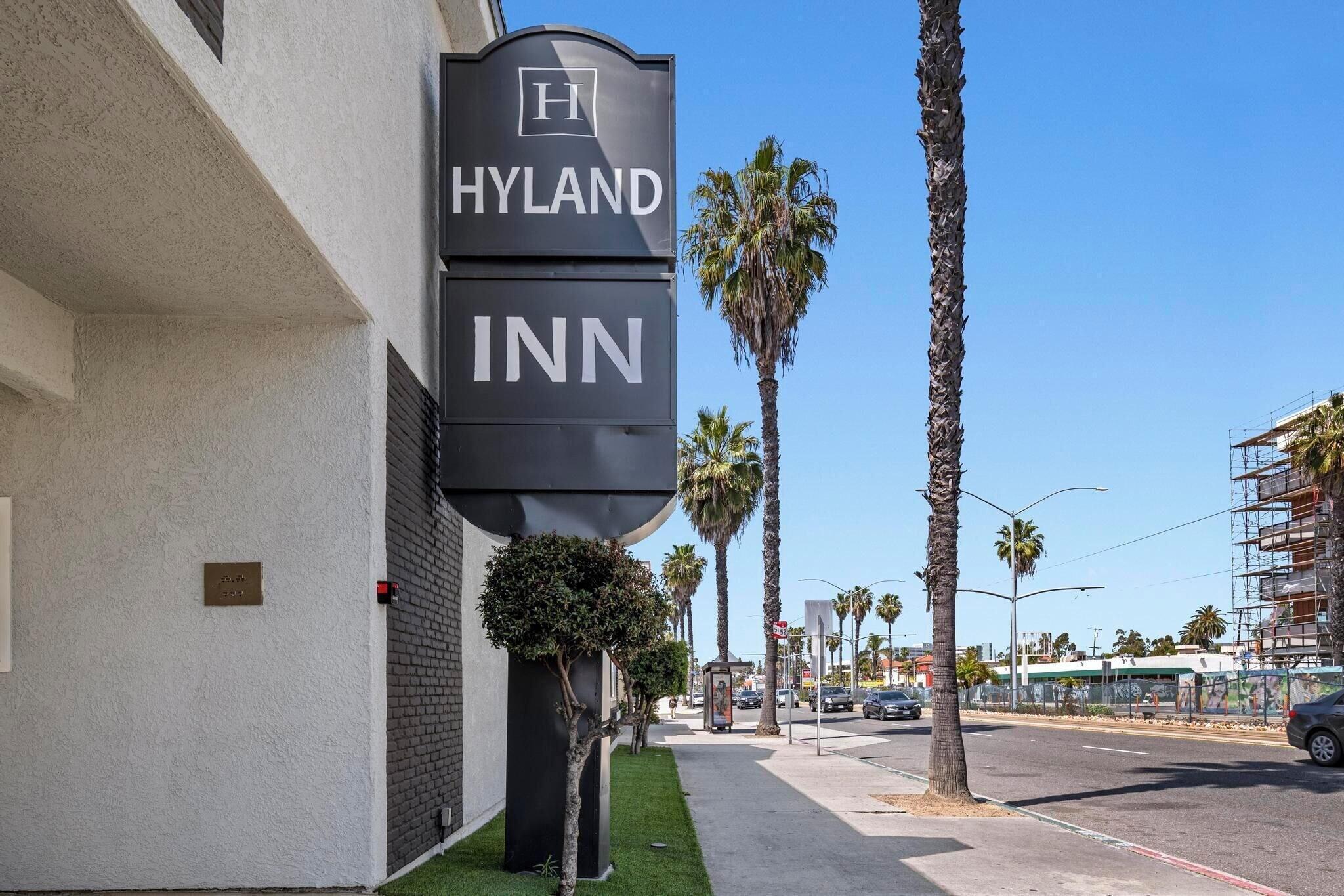 Hyland Motel Long Beach 23/27