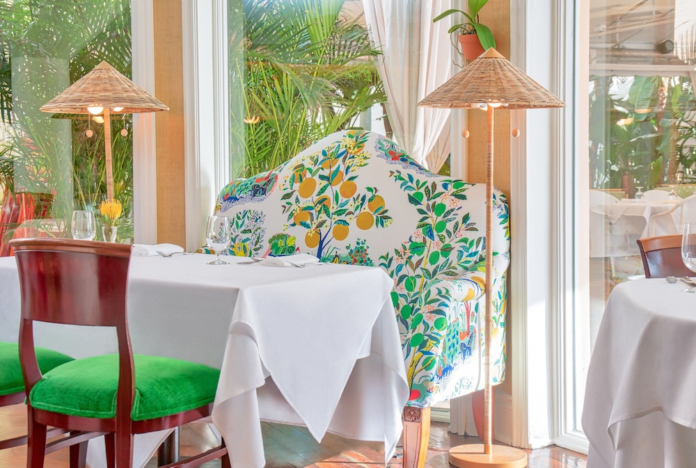 Colony Palm Beach 49/59