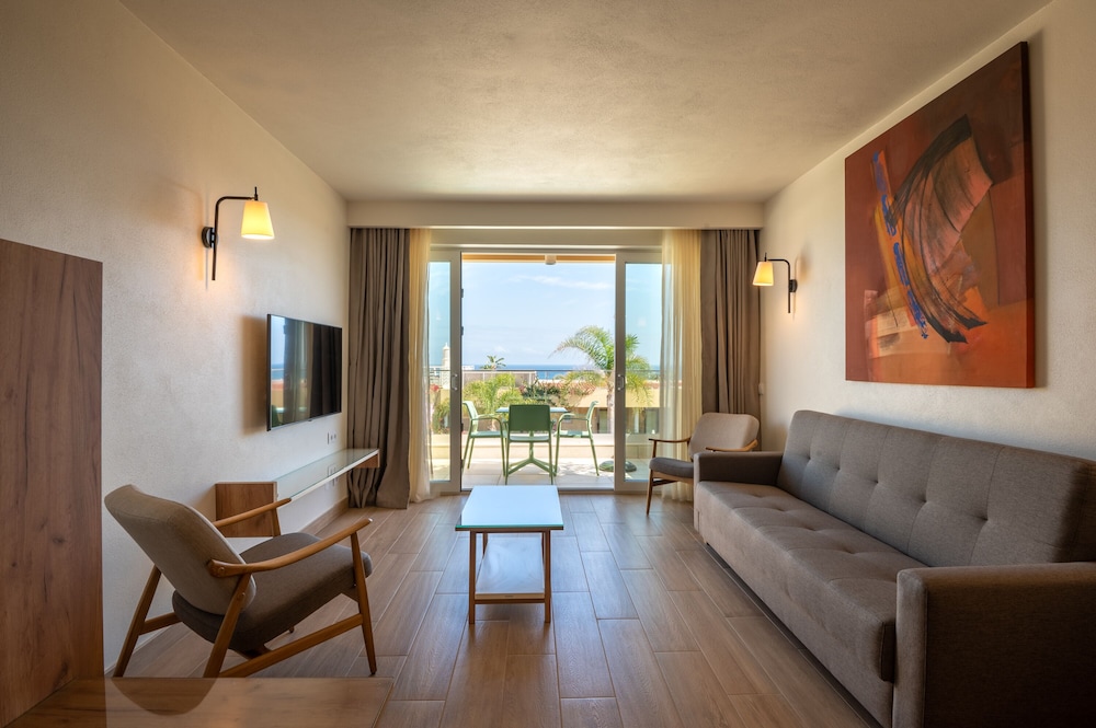Aparthotel Vila Luz 55/71