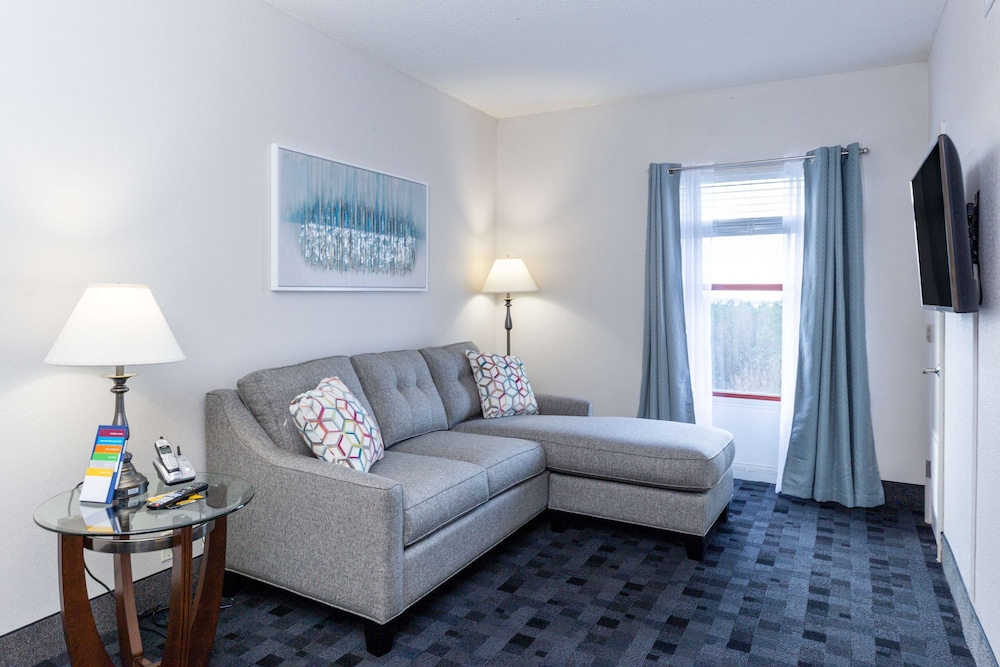 Hampton Inn Lawrenceville Duluth 44/71
