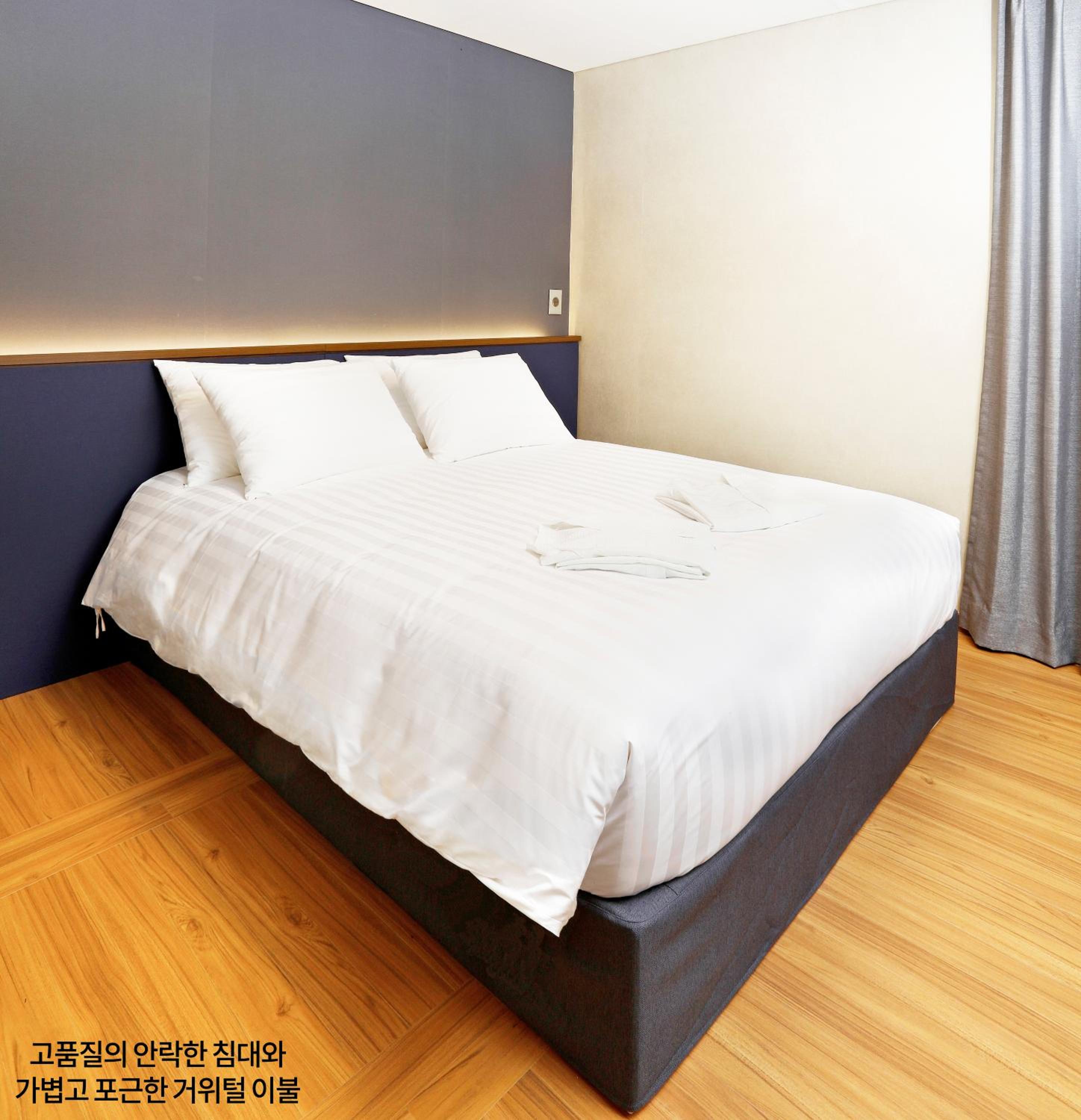 Resort, Suite