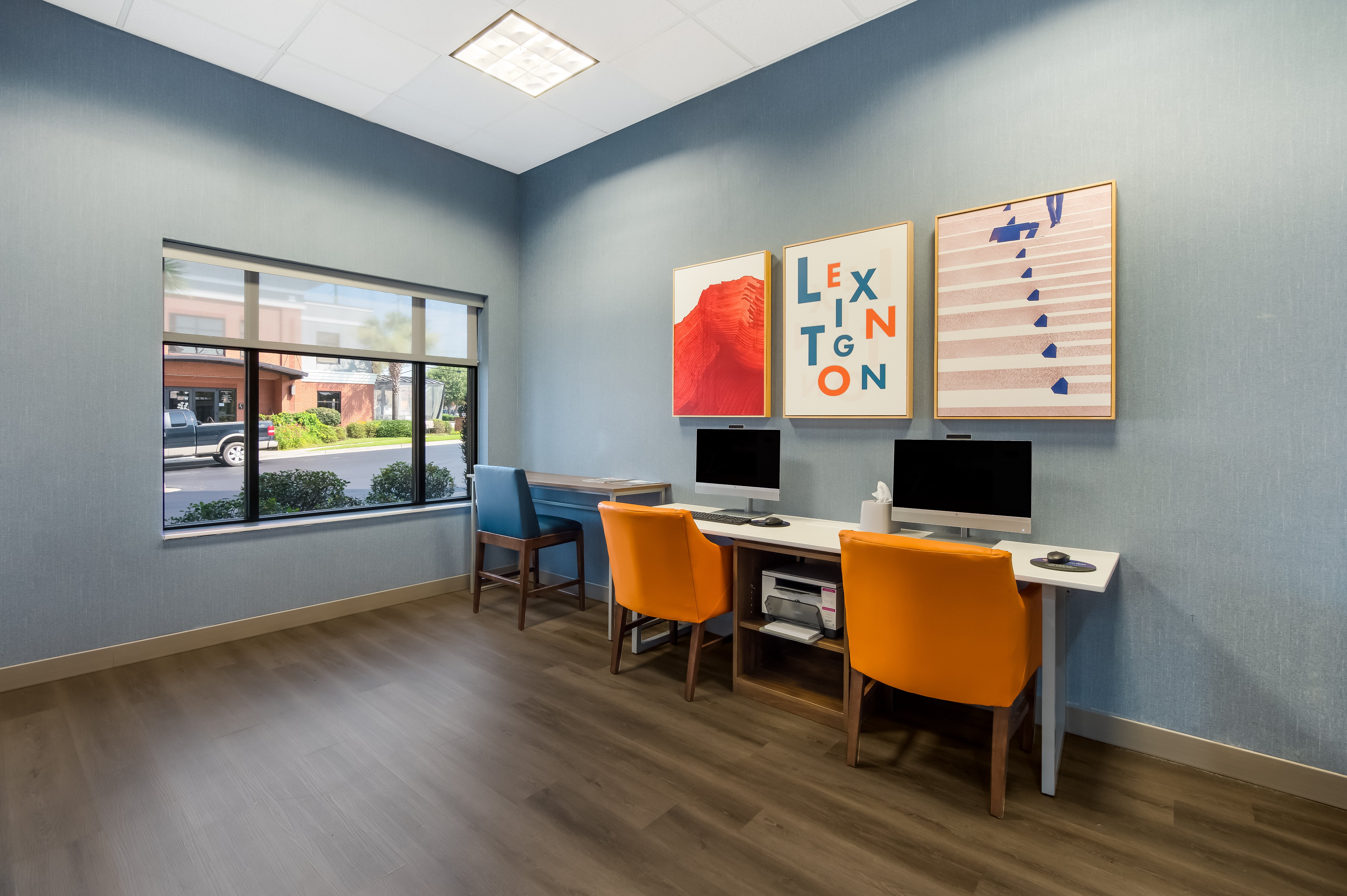 Holiday Inn Express & Suites Lexington 25/32