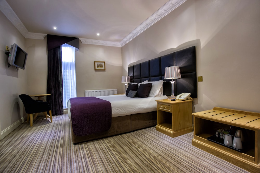 Waterton Park Hotel 13/58
