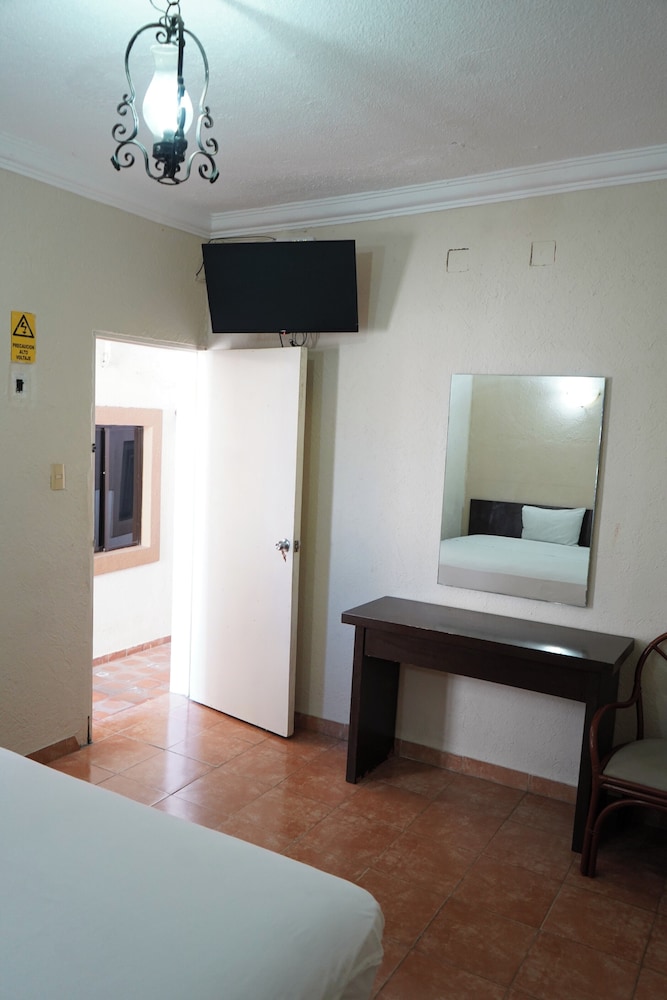 OYO Hotel Plaza Veracruz Centro Historico 20/32