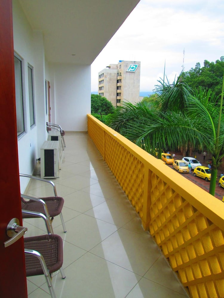 HOTEL NEIVA PLAZA 11/50