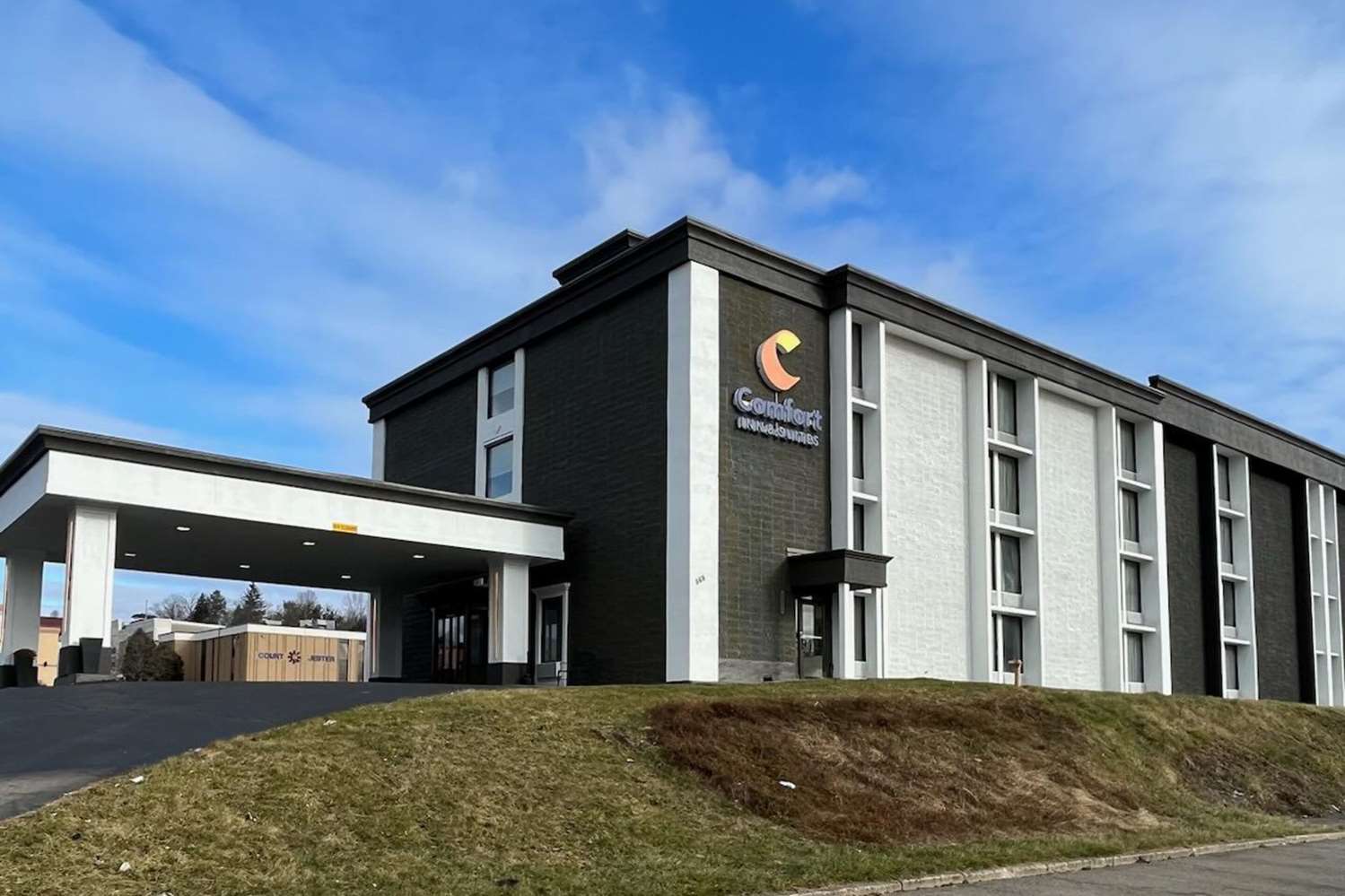 Comfort Inn and Suites Johnson City NY 1/1