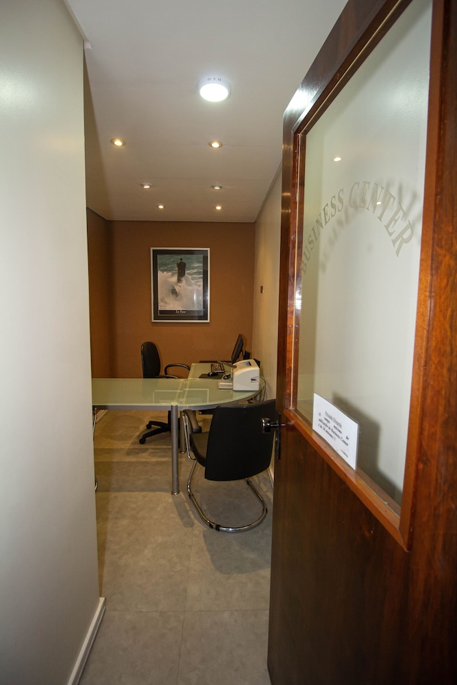 Trevi Hotel & Business 60/67