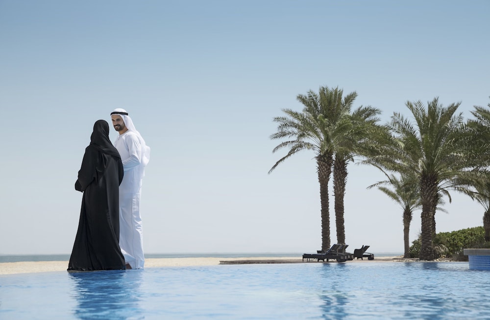 Desert Islands Resort & Spa by Anantara 32/72