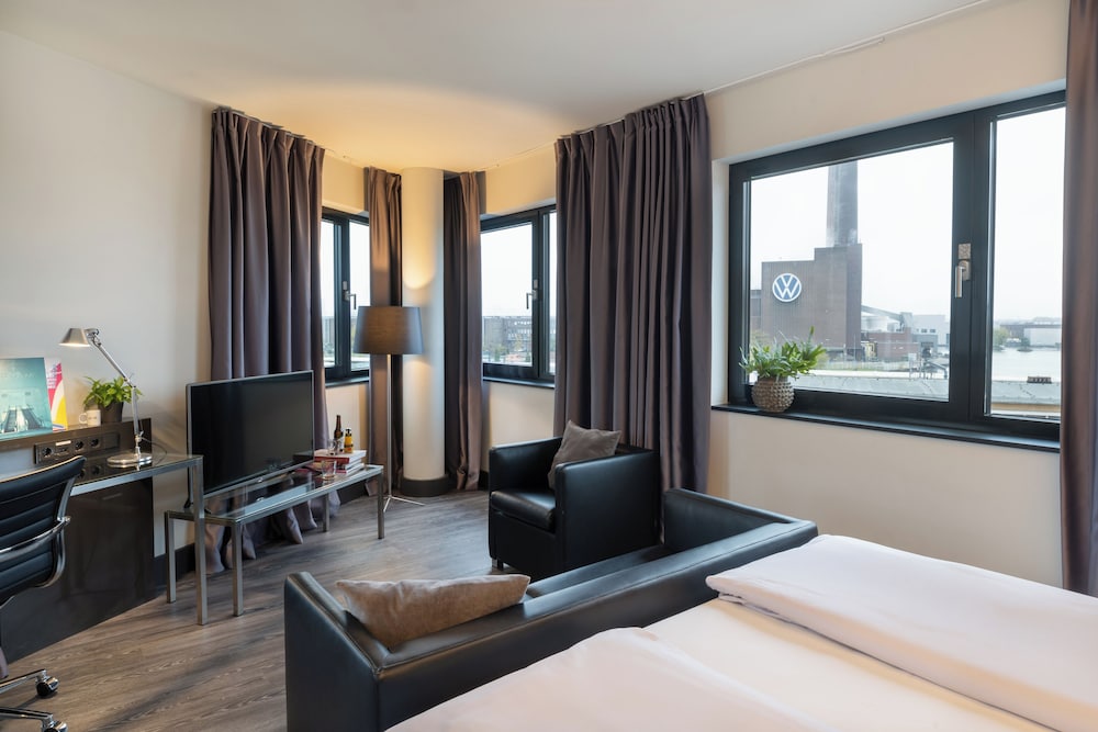 Loft, Twin Beds, Innside By Meliá Wolfsburg 4/8