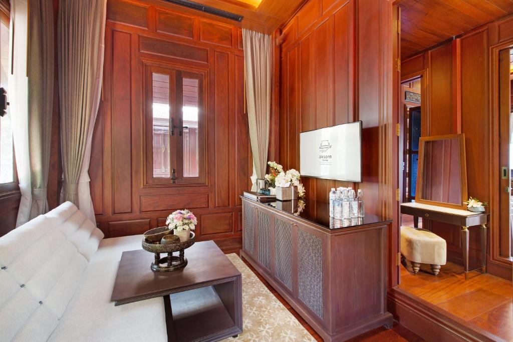 Baan Thai Junior Suite