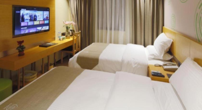GreenTree Inn Heze Cao County Zhuangzhai Town Eastern Times City Business Hotel 30/47
