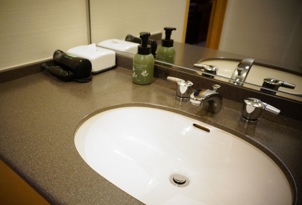KKR Hotel Hakata 44/48