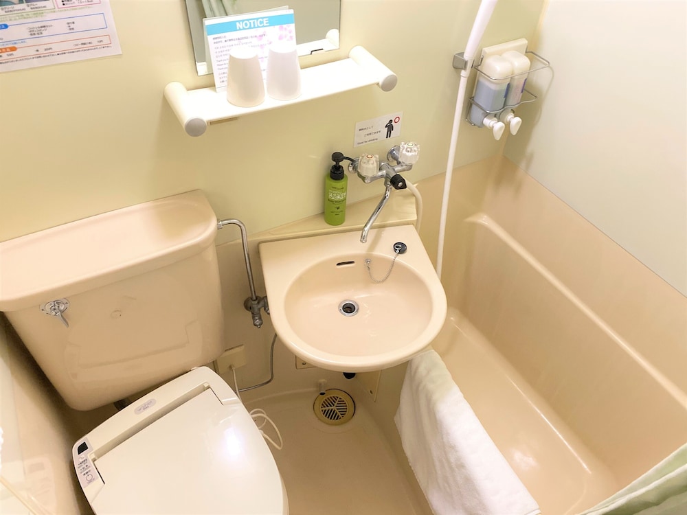 Hotel 1 2 3 Kokura 66/68