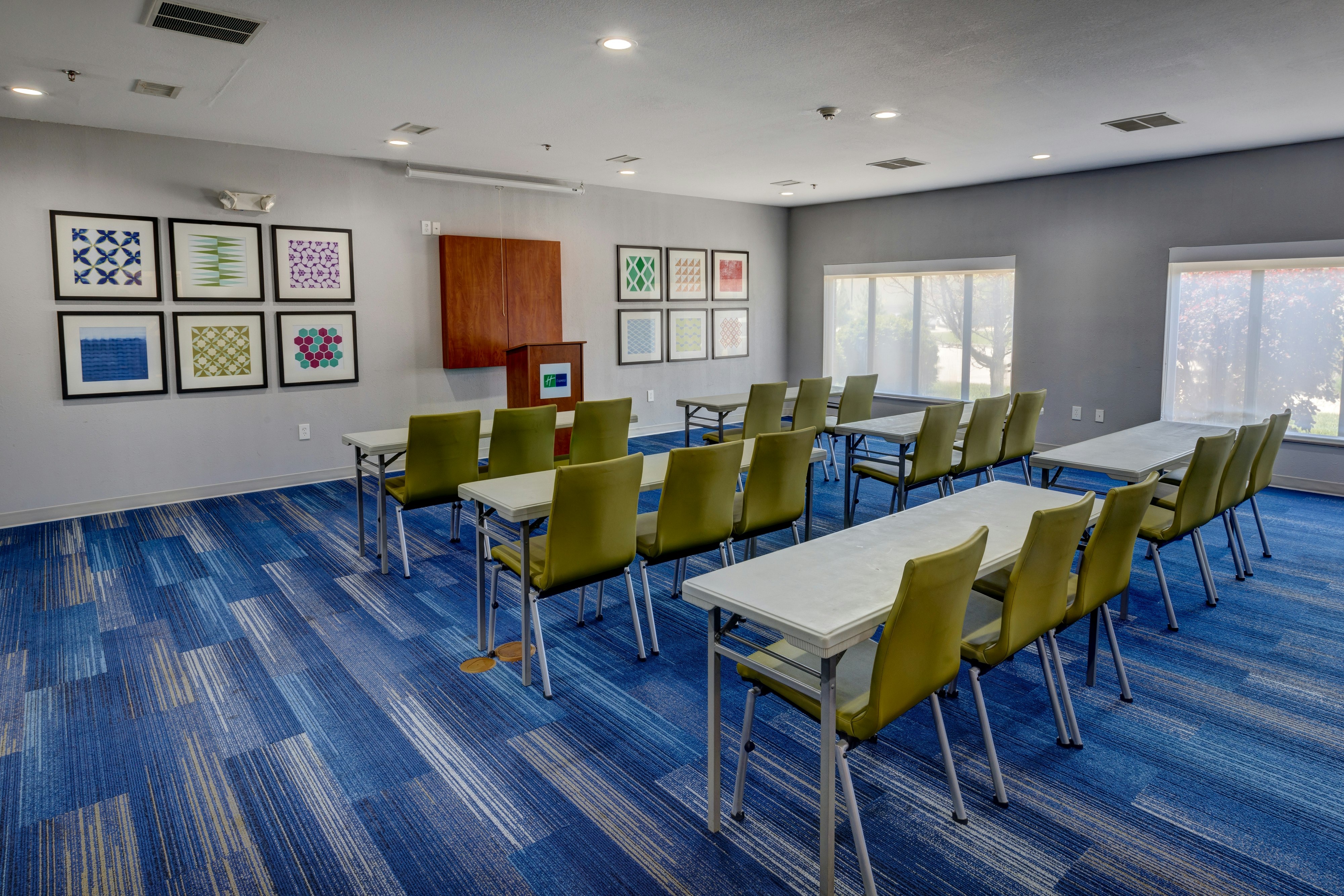 Holiday Inn Express Hotel And Suites Shelbyville Indianapolis 62/71