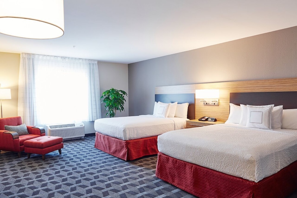 TOWNEPLACE SUITES CHARLESTON MT. PLEASANT 13/39