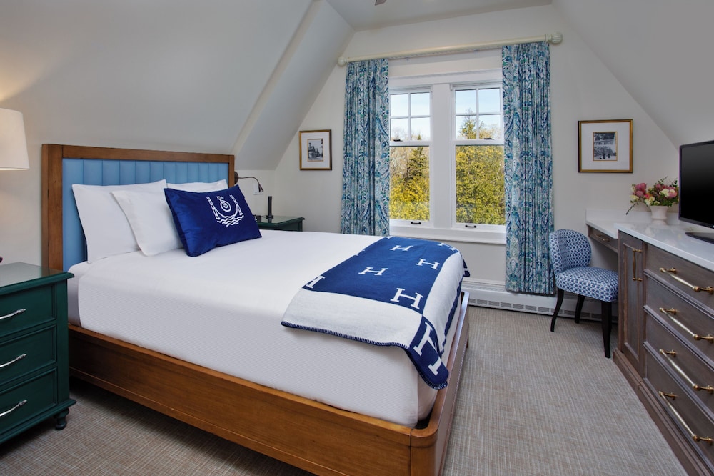 Deluxe, Mansion, Queen Bed