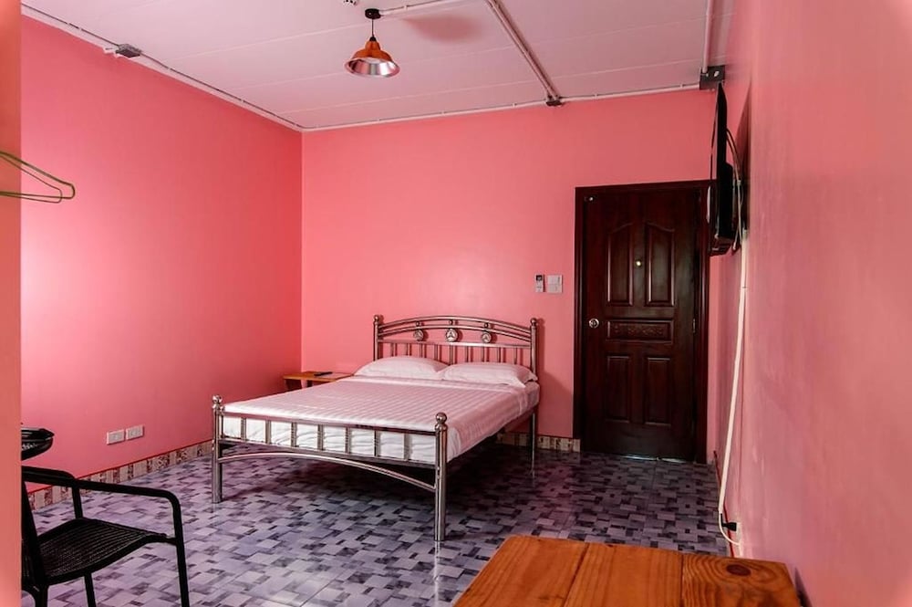 2U Hotel Hatyai 9/18
