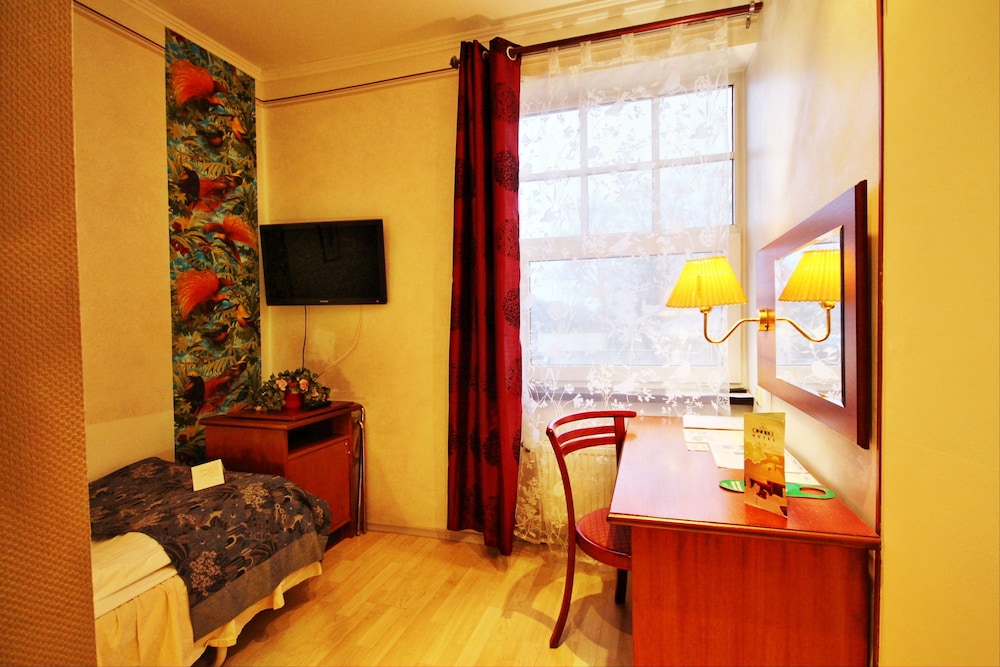Nb Hotel 49/71