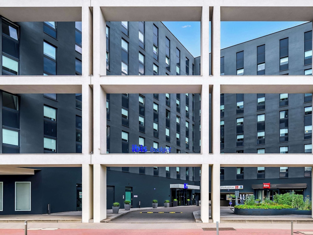 Ibis Budget Hamburg City 6/56
