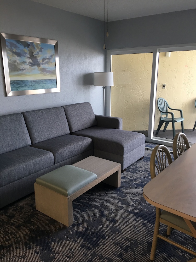Ocean East Resort Club 28/48