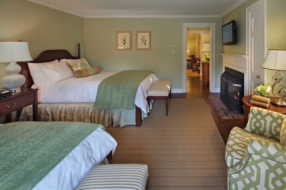 Inn on Boltwood 22/64