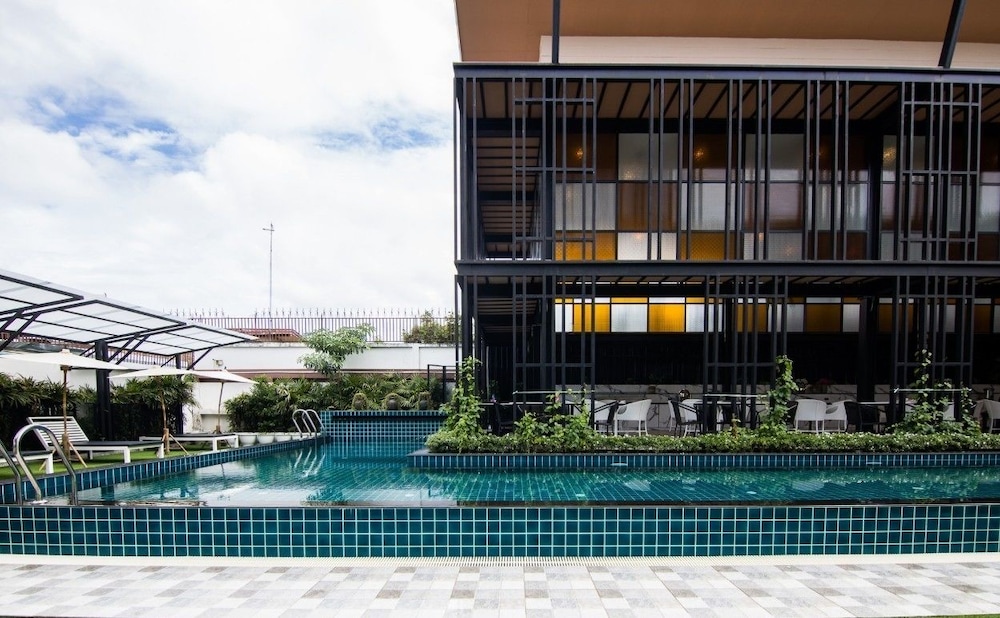 Blue Lagoon Hotel By Diamond 5/48