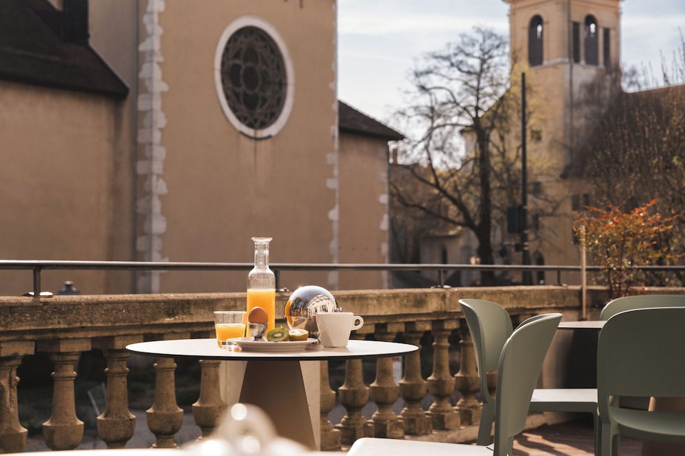 Privilodges Le Royal Annecy 50/65